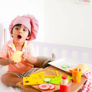 Pretend and Play Toys - Best Role Play Toys For Kids Online | Shumee