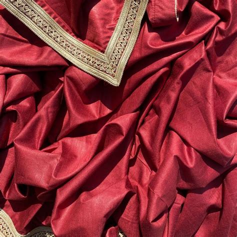 Royal Maroon Silk Embroidered Border Men's Stole – anokherang