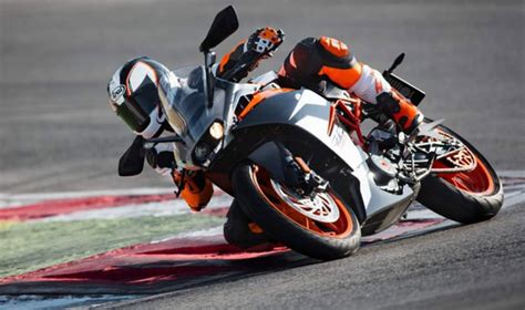 KTM RC390 Vs Kawasaki Ninja 300, Comparison, Shootout, Spec Comparo ...