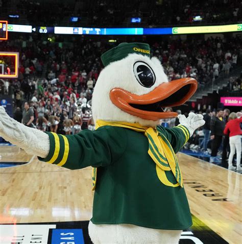 Official 2025-’26 Wisconsin Badgers Basketball Schedule | BT Powerhouse