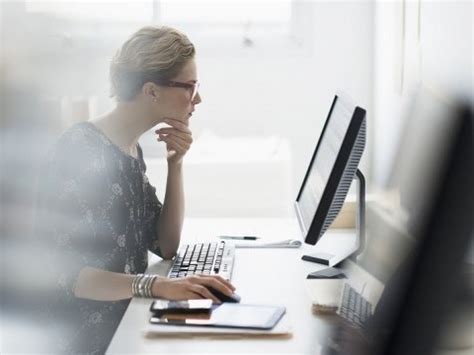 Tren Efisiensi Budget IT di Era Linux Kini Semakin Tinggi