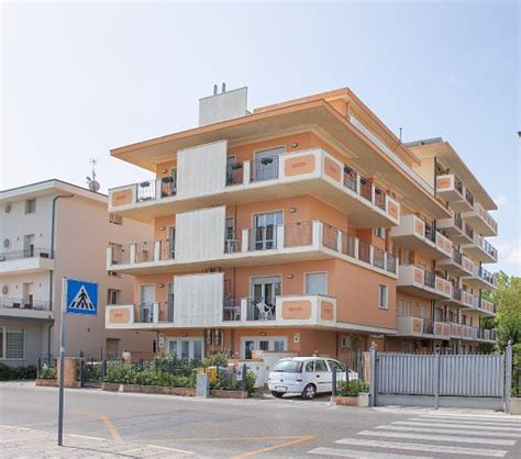 RESIDENCE MARYEL (Rivabella, Rimini, Italy) - Apartment Reviews, Photos ...