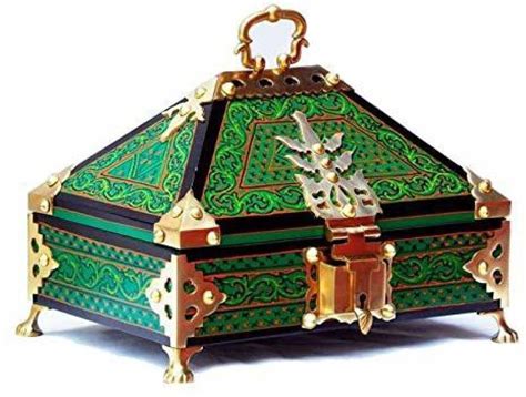 kauthuk Mahagony Wood Crafted Mural Painted Nettur Petti Traditional ...