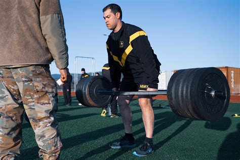 Army introduces new fitness test for 2025 > U.S. Army Reserve > News ...