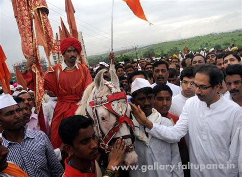 Uddhav Thackeray warkari pilgrim in Pune - Gallery