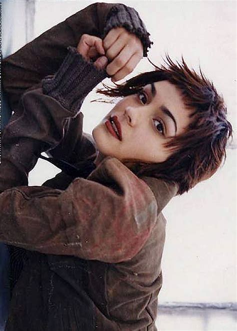 Pin by Pablo on Shannyn Sossamon | Shannyn sossamon, Hair cuts, Short ...