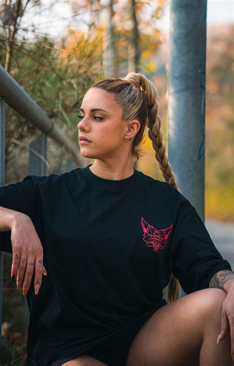 Camiseta «a cuchillo» – Carla Balasc