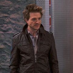 Douglas Davenport/Gallery | Disney XD's Lab Rats Wiki | Fandom powered ...