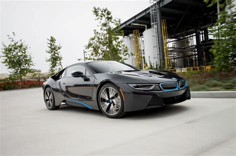 2014 BMW i8 First Drive: It's a Masterpiece - Motor Trend