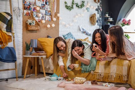 Mondelez sues Aldi for copying Oreo packaging