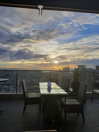 MISTO, Makati - Ayala Avenue Corner Amorsolo and Salcedo Sts ...