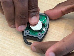 Keyless Entry Remote Repair Help: Learn How to Fix It Yourself.