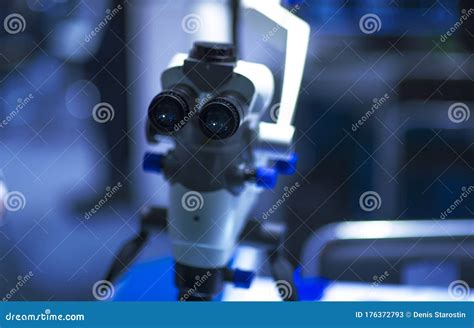 Selective Focus of Ocular Eyepiece Lenses and Tube of Binocular ...