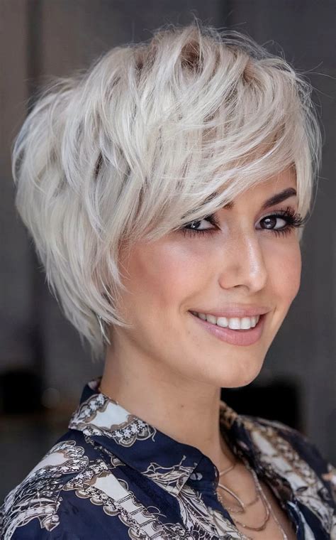 20 Cutest Short, Feathered Hair Ideas for an Amazing Layering Effect