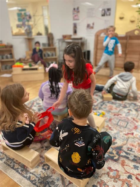 Puppet Play 的图像结果