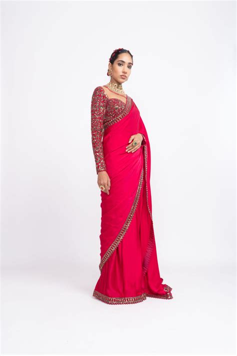 Vvani by Vani Vats - Red sarin saree set - Elahe