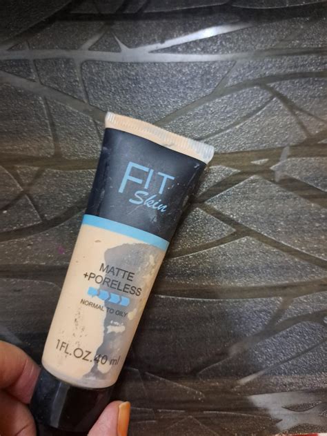 Buy Willyard Fit Me Matte+Poreless Liquid Tube Foundation Natural ...