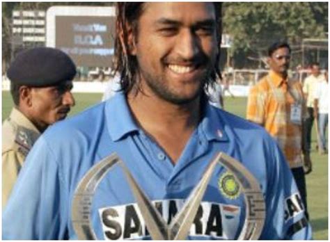 धोनी 2004-2019: ऐसी रही माही के करियर की सुनहरी 'टाइमलाइन' - mahendra ...