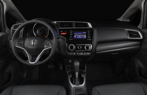 Novo Honda Fit 2015: fotos, desempenho e tabela de preços