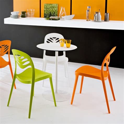 Crown Round Dining Table by Domitalia - Madison Seating