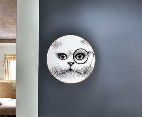 Experience the Quintessential Elegance of the 22-Carat Gold-Edged Cat ...