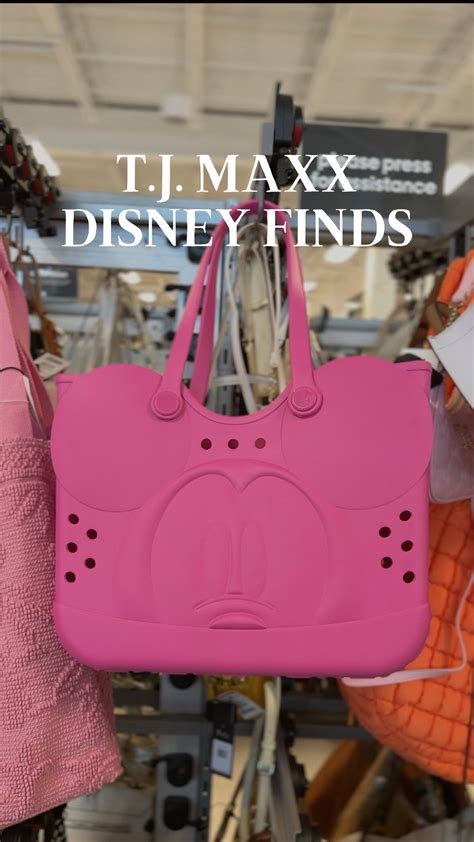 Olivia (@outsidemainstreet) • Instagram photos and videos