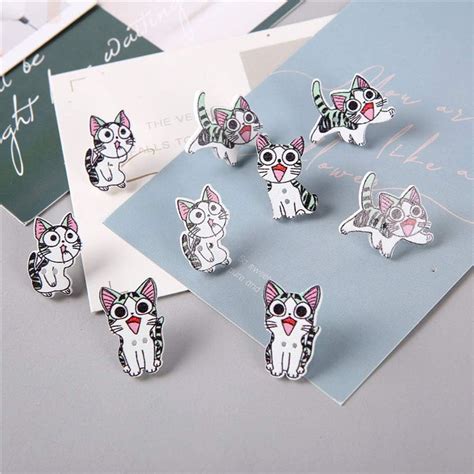 Booluee 18 Pieces Wooden Pushpins Cute Cartoon Cat India | Ubuy