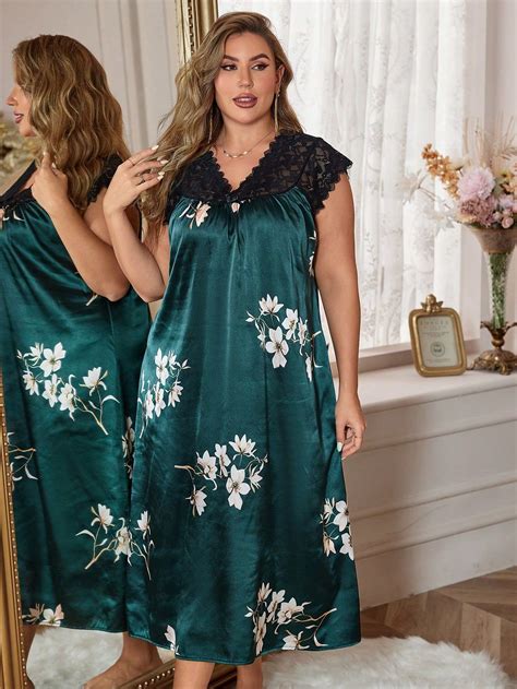 Long Skin-Friendly Lace Design Plus Size Nightgown in 2025 | Night ...