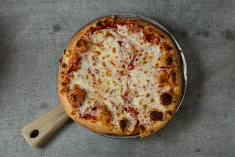 Deliciously Authentic Pizza | Broken Arrow | Old World Pizza