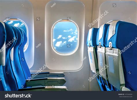 28,395 Window Seat Airplane Images, Stock Photos & Vectors | Shutterstock