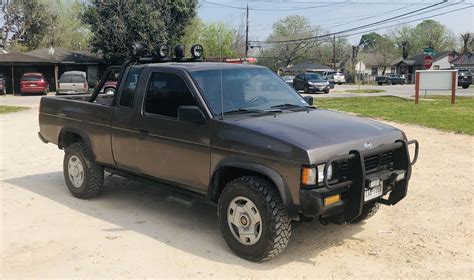 1994 Nissan Pickup for Sale in Houston, TX - OfferUp