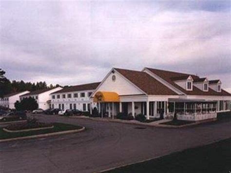 ATLANTIC HOST HOTEL, TRADEMARK COLLECTION BY WYNDHAM (Bathurst, Canada ...