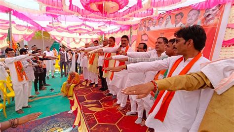 कृषि मंत्री कमल पटेल ने कार्यकर्ताओं को दिलाई अनोखी कसम, भोलेनाथ की शपथ ...