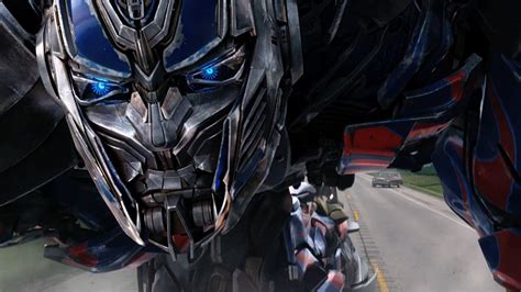Transformers: The Last Knight director Michael Bay provides first look ...