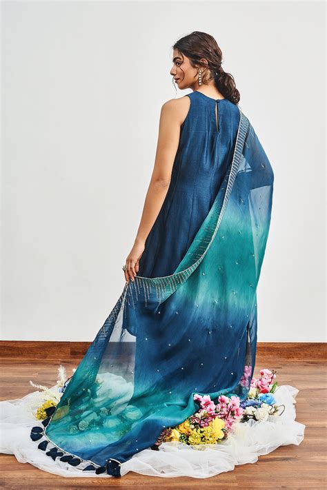 Teal Blue Kalidaar with Teal Blue X Bottle Green Shaded Dupatta