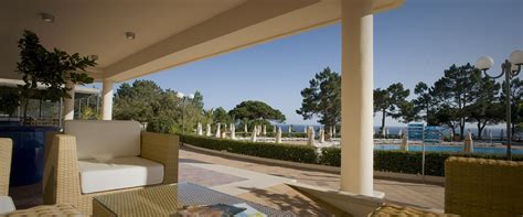 Alojamento Local Sign 的图像结果