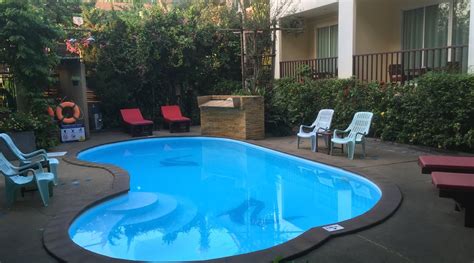 RIVERSIDE HOUSE HOTEL (Chiang Mai) - B&B Reviews, Photos, Rate ...