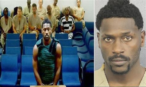 Antonio Brown wears an anti-suicide vest as he's granted bail | Daily ...