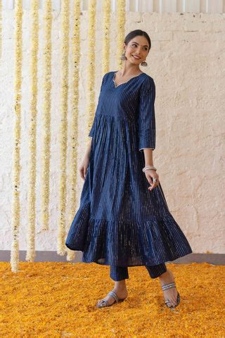 Top 10 Rakhi Outfits for a Stylish Celebration in 2024
