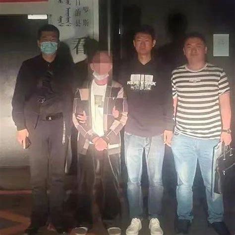 一男子在松原江南中心市场盗窃手机！被前郭警方当场抓获！_辖区