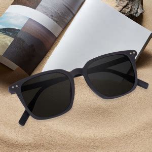 Buy Eymen I Rectangular, Retro Square Sunglasses Black For Men & Women ...