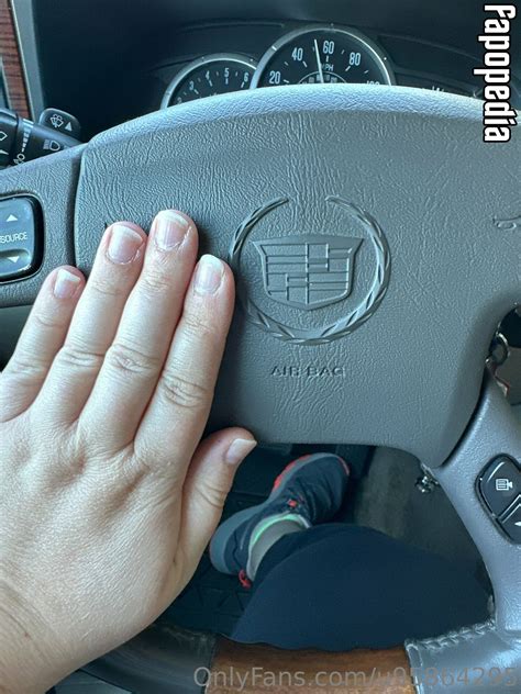 U95864295 Nude OnlyFans Leaks - Photo #874131 - Fapopedia