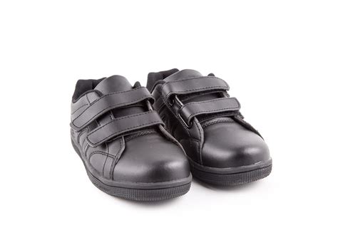 Kids Shoes 的图像结果