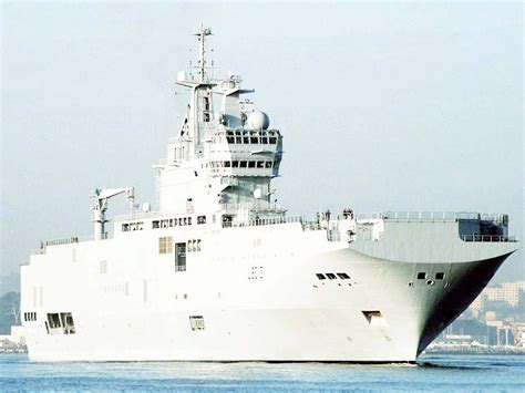 Mistral Class 3D Model 的图像结果