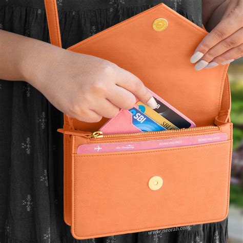 Buy Neorah Envelope Sling Bags online in India @ – Atelier NEORAH