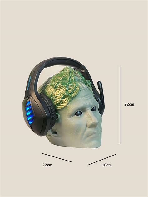 Julius Caesar Head Statue & Headphone Stand