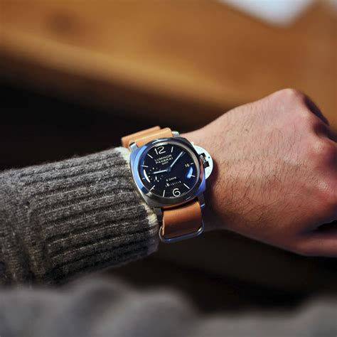 Size, Does It Matter? Panerai Thinks So! – DaLuca Straps