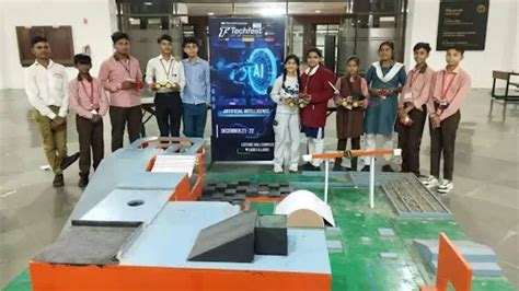 योगी सरकार की STEM नीति का दिखा असर, संभल के सरकारी स्कूलों के छात्रों ...