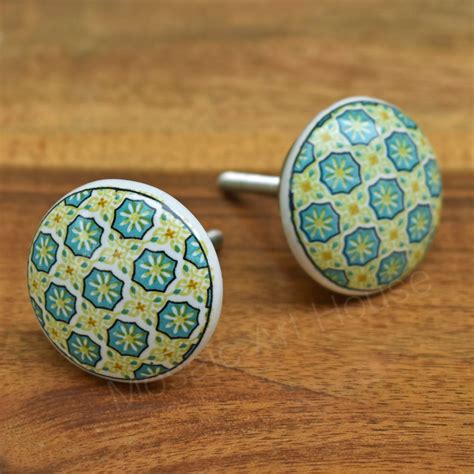 Safiya Ceramic Cupboard and Cabinet Door Knob – Spruce and Pop