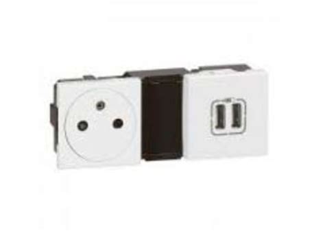 0 775 95 Legrand | Legrand White 2 Gang Plastic Buchse Faceplate ...